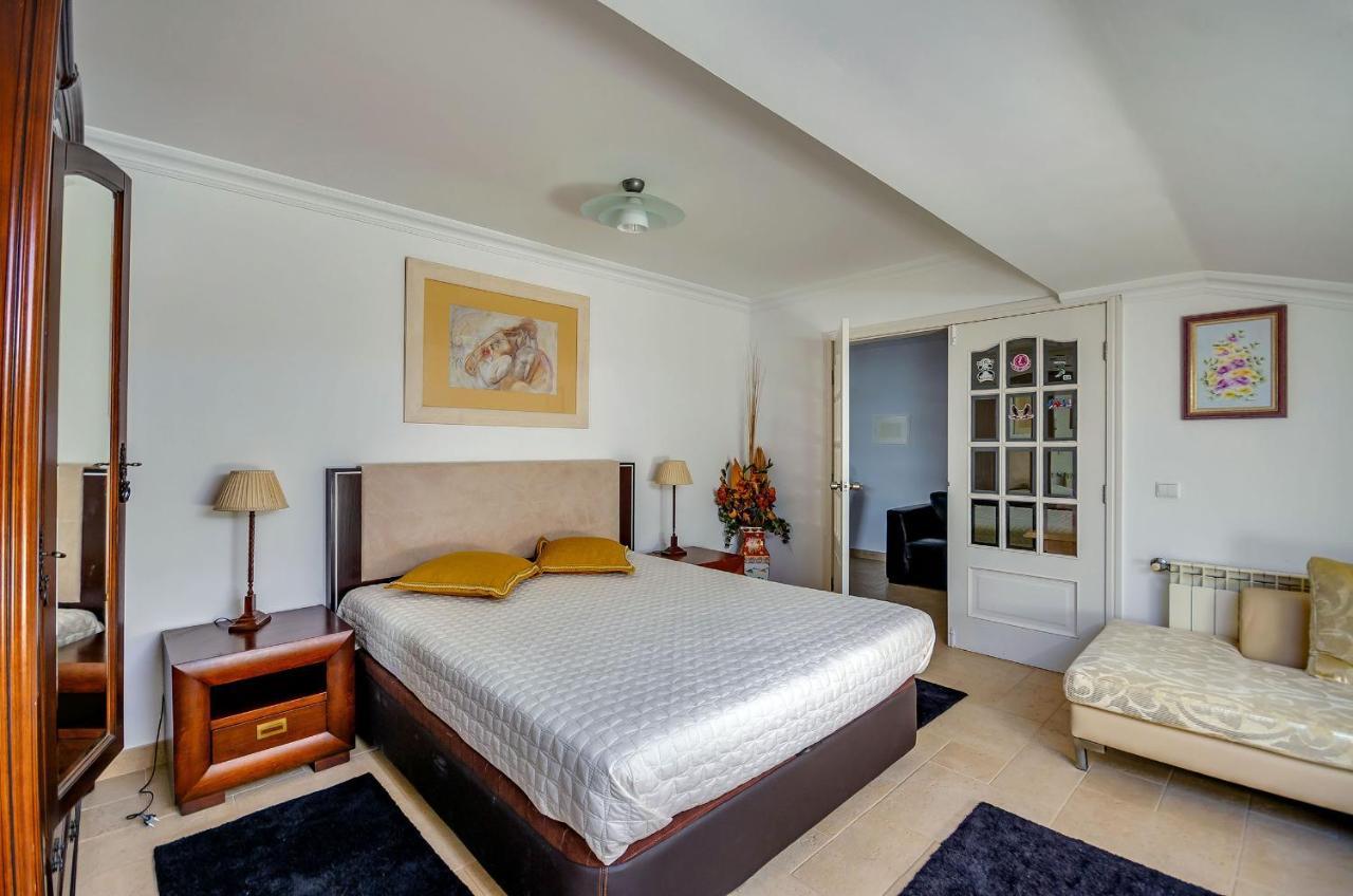 נאזרה Apartamentos 7 Saias מראה חיצוני תמונה