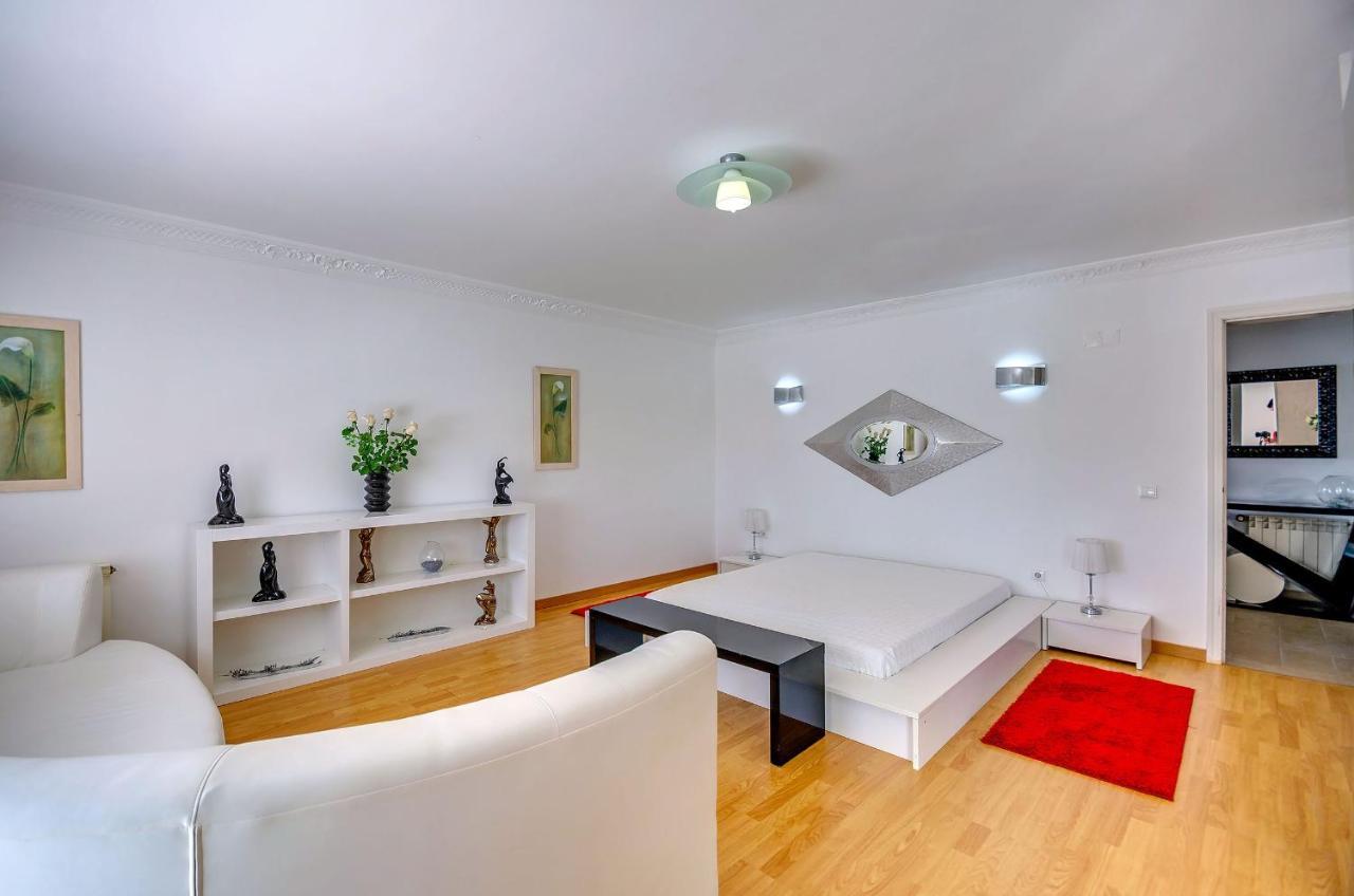 נאזרה Apartamentos 7 Saias מראה חיצוני תמונה